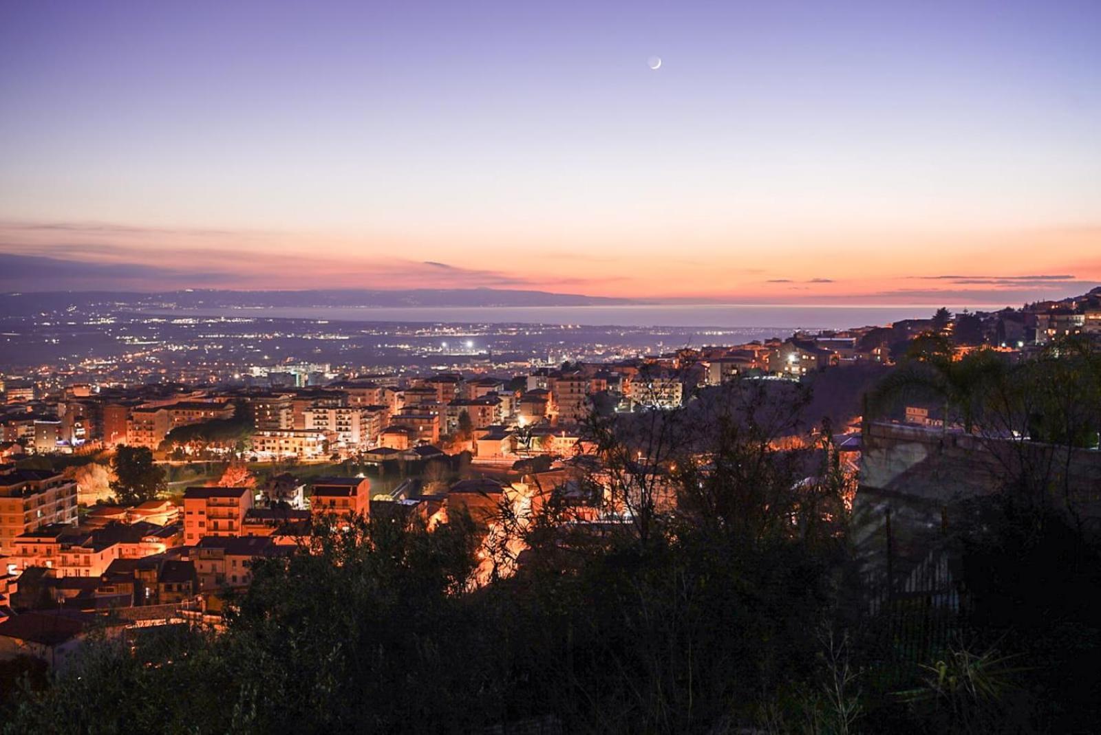 Modern Apt Reventino - Le Lincelle, Lamezia SantʼEufemia Lamezia Exteriér fotografie